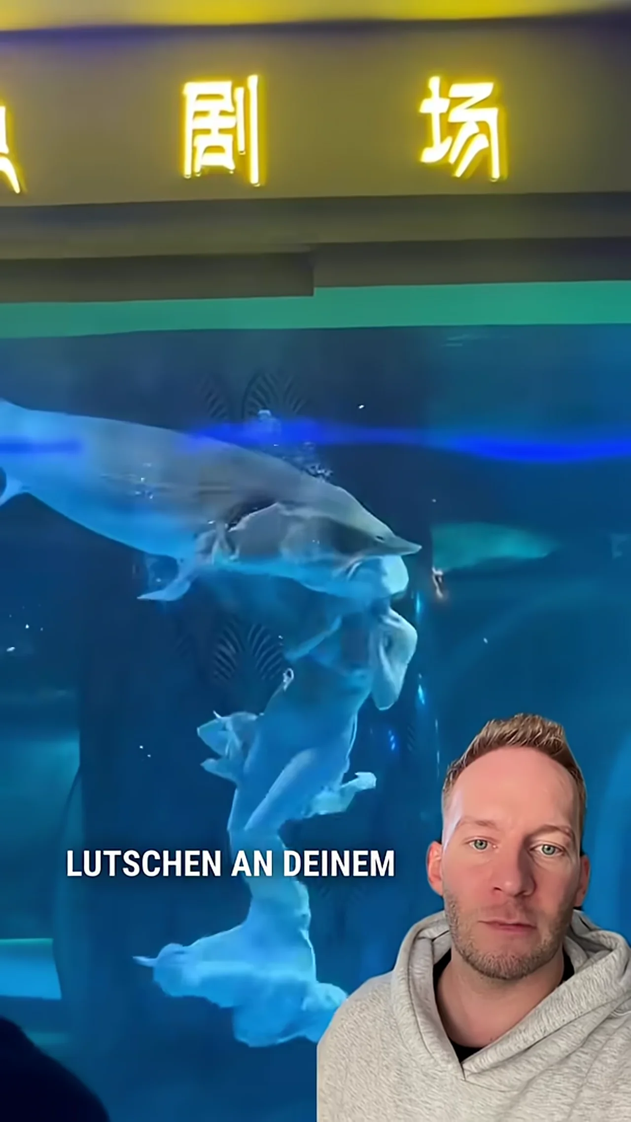 Großraum Büro unter Wasser!