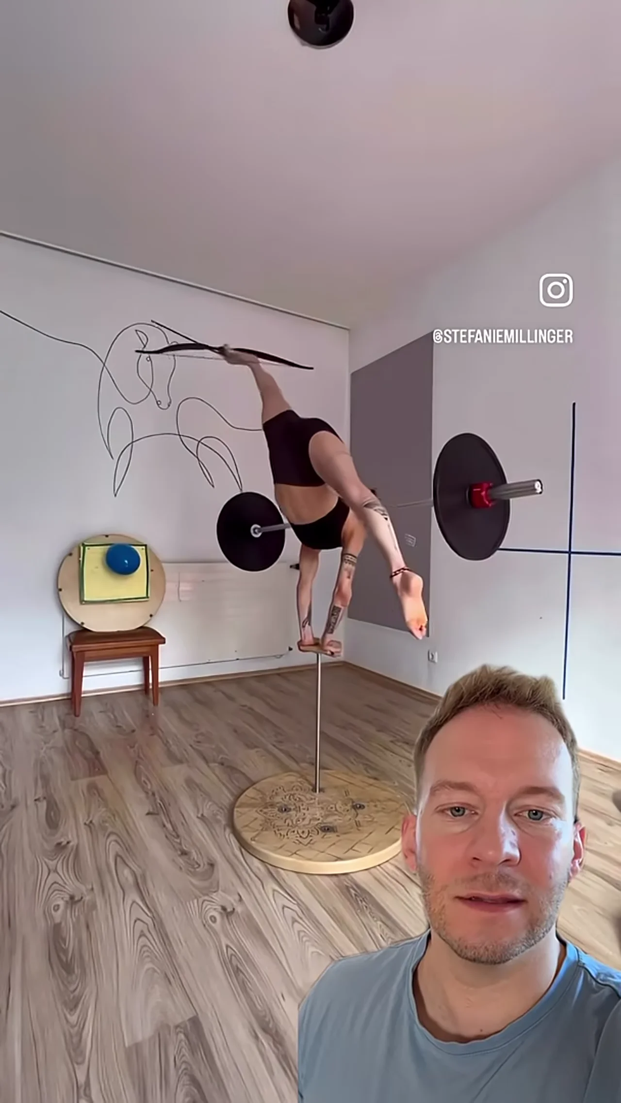 Leichte Fitness Übung mit Bogen schiessen #fitness #lustig #gym