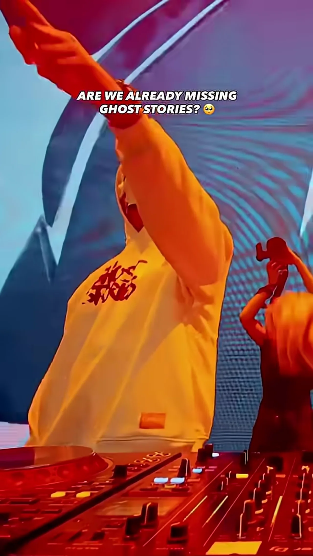 Last year, D-Block & S-te-Fan and Evelyn performed their final show. Do you already miss them? 👻