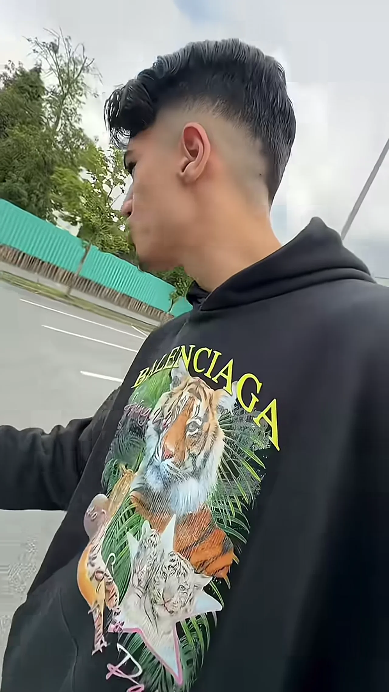 Wenigstens ist er ehrlich 😂